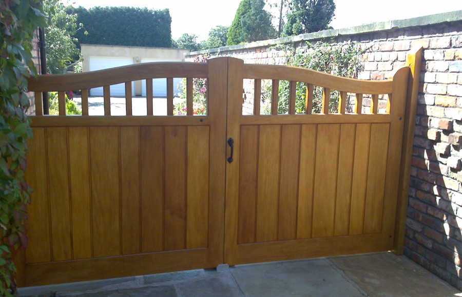 Gates - E Beech Joinery Ltd
