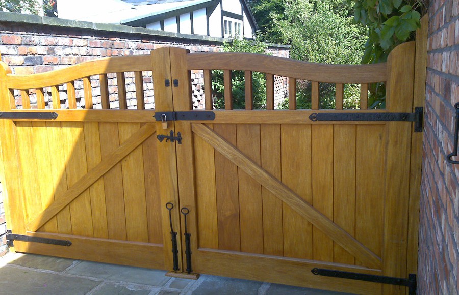 Gates - E Beech Joinery Ltd